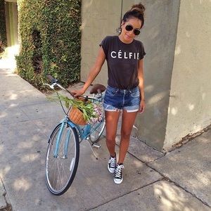 BOGO Sincerely Jules Celfie Tee